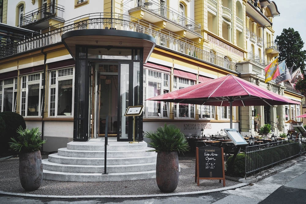 뷔페 아침 식사