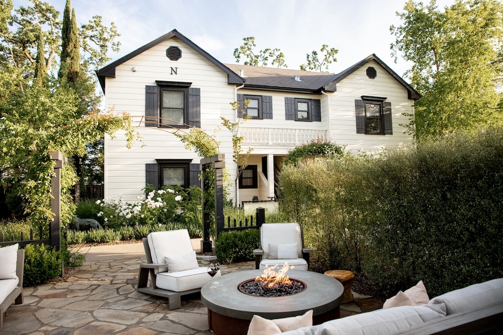 숙박 시설 구내