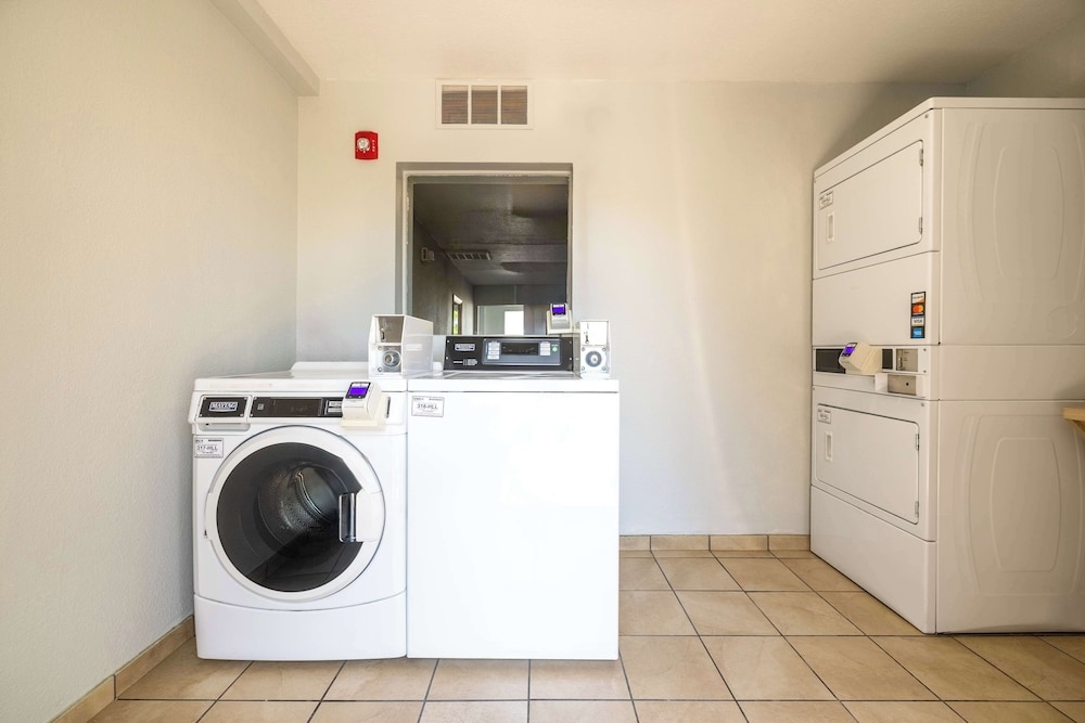 숙박 시설 내 편의 시설/서비스