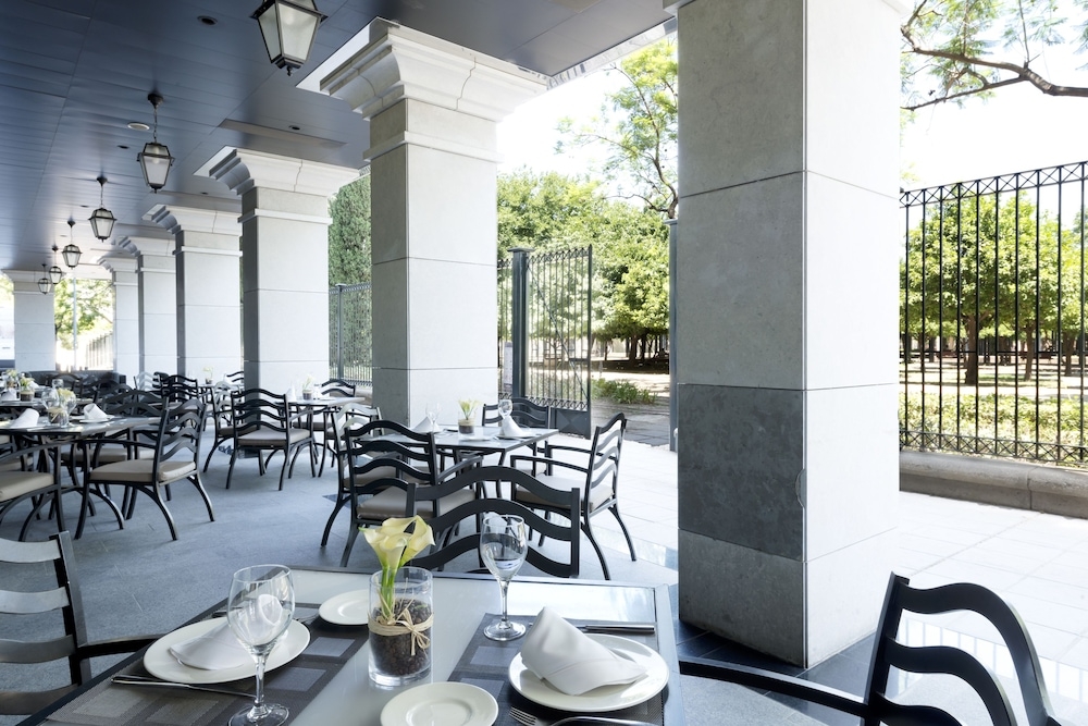 바(숙박 시설 내)