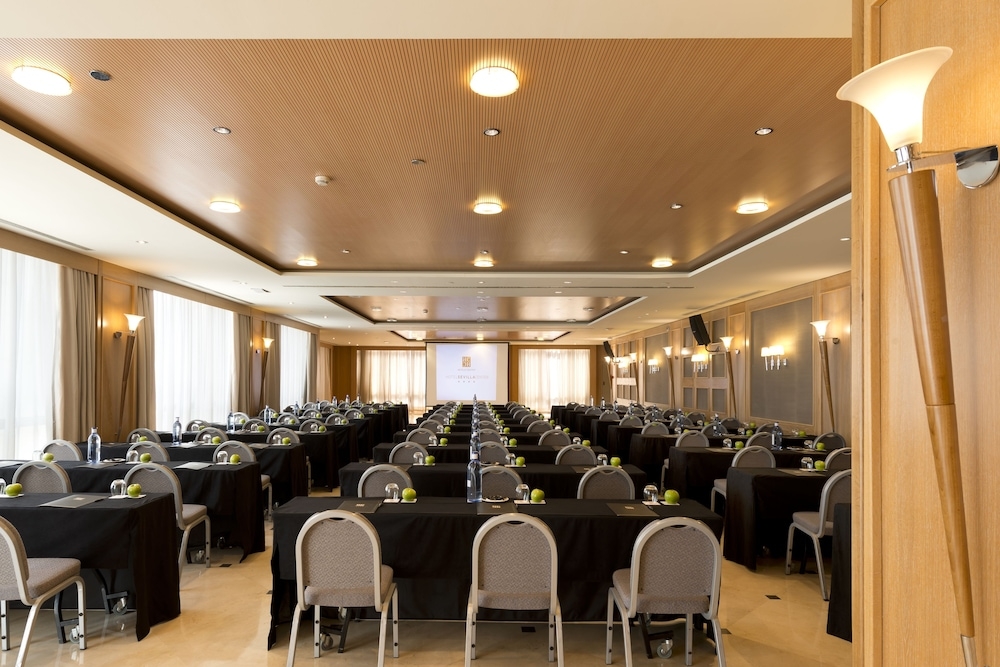 숙박 시설 내 편의 시설/서비스