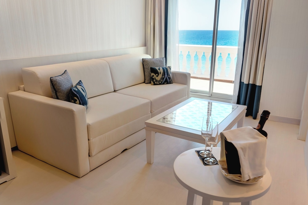 커피 및/또는 커피 메이커