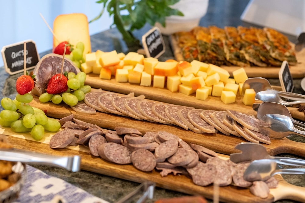 뷔페 아침 식사