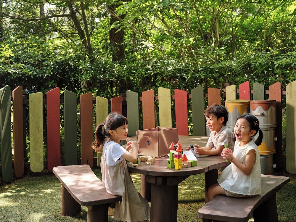 어린이 놀이 공간 - 야외