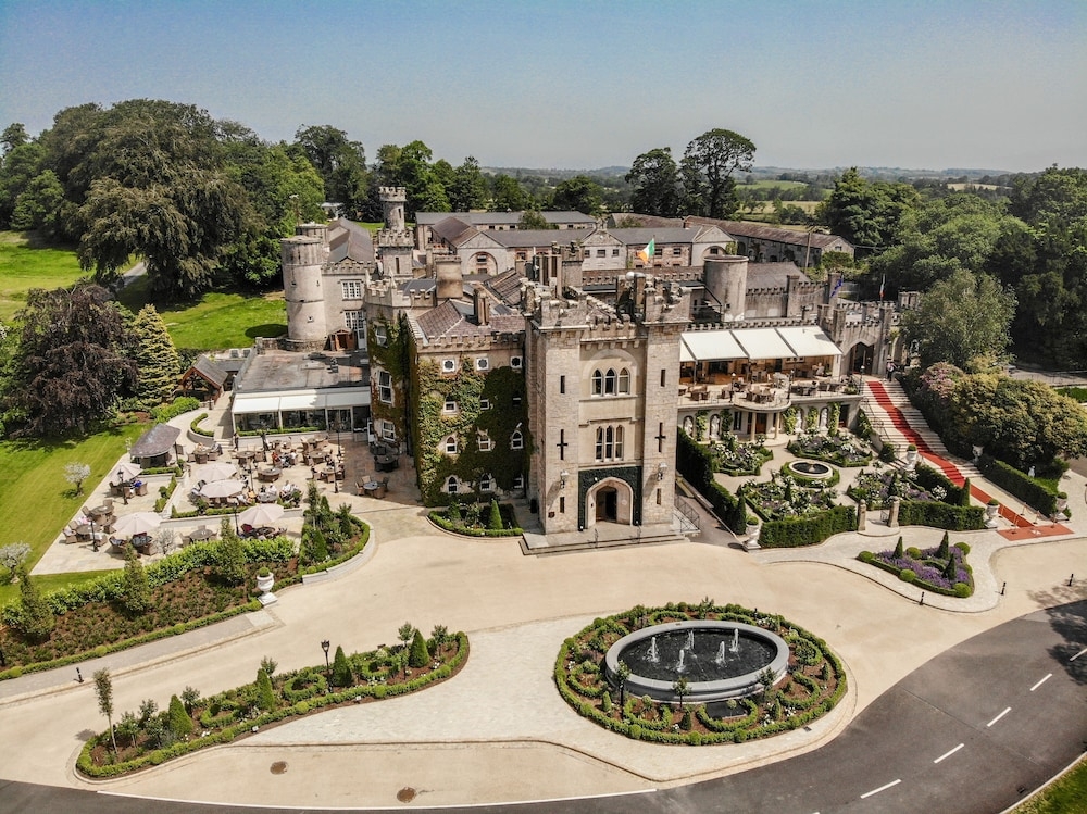 숙박 시설 정면