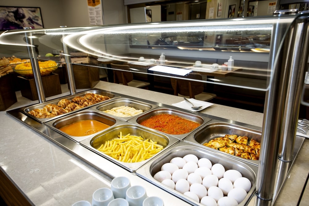 뷔페 아침 식사