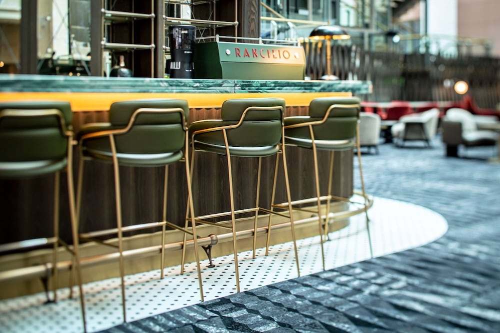 바(숙박 시설 내)