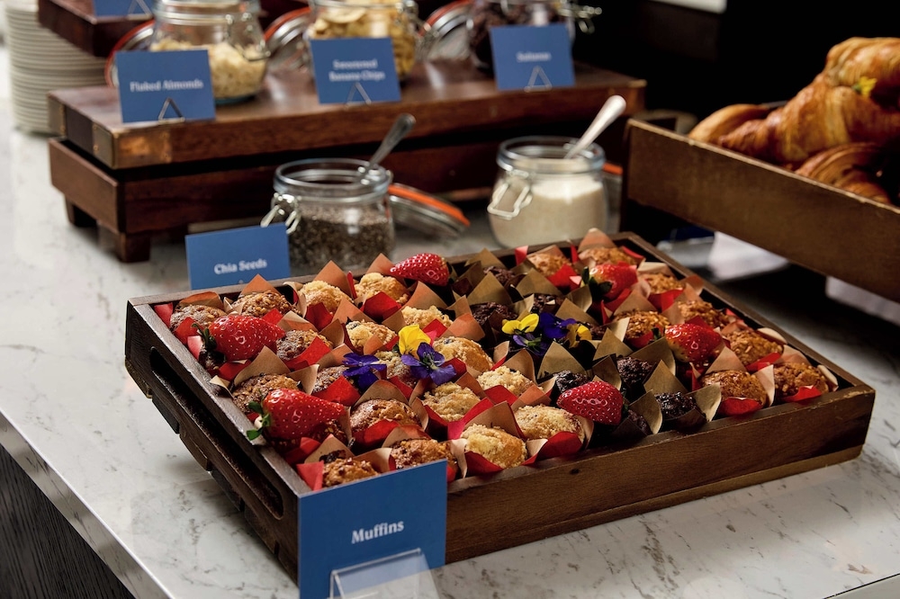 뷔페 아침 식사