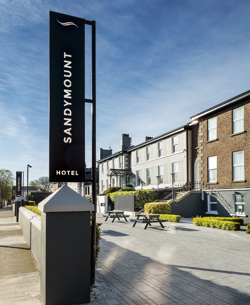 숙박 시설 정면