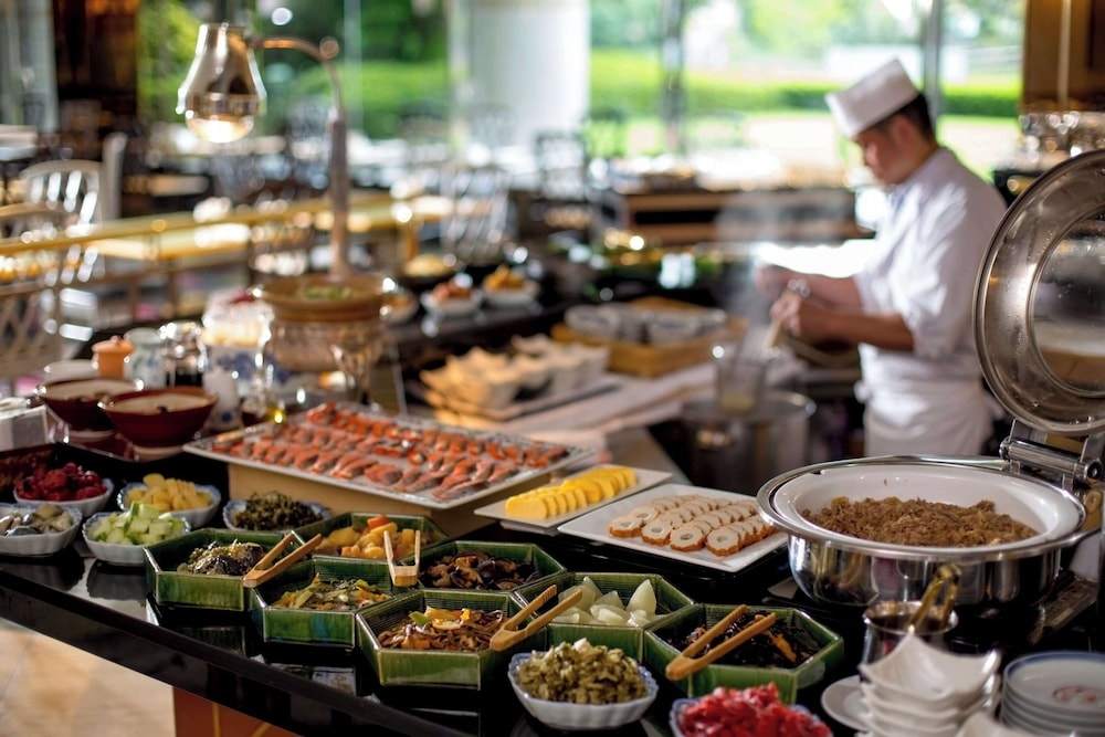 뷔페 아침 식사