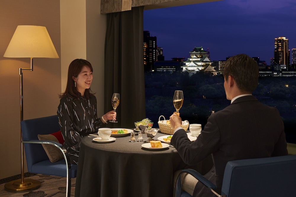 룸서비스 - 식사