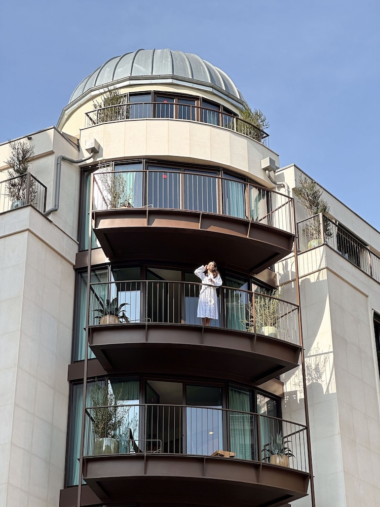 숙박 시설 정면