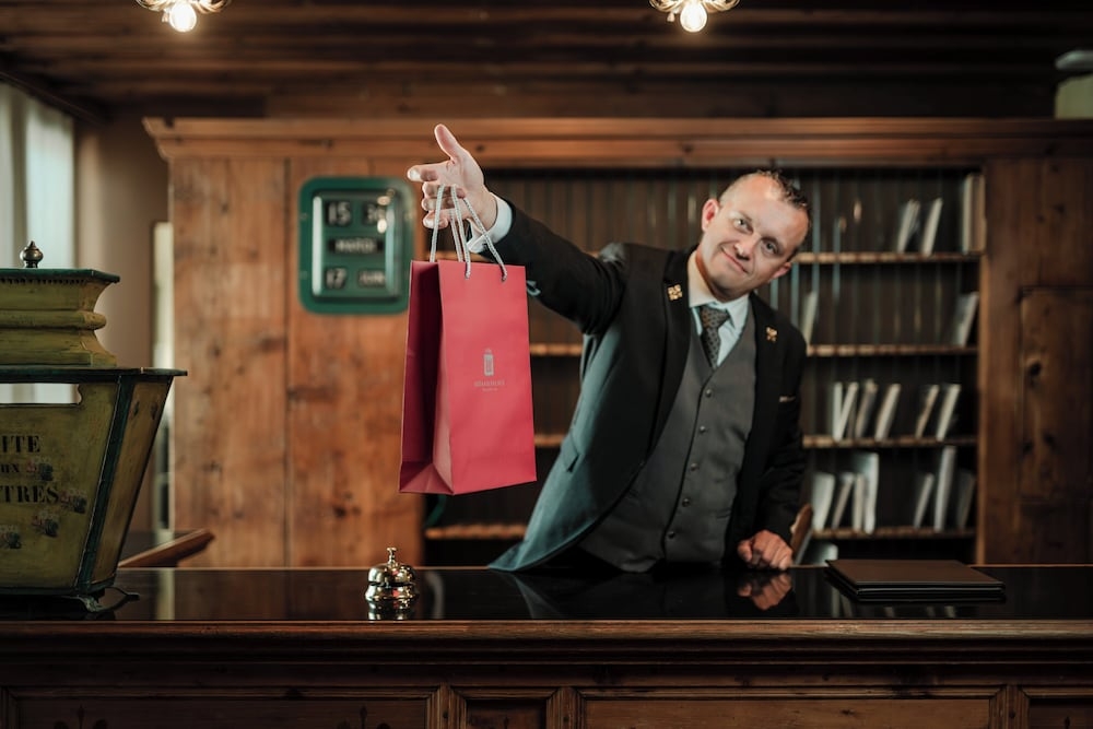 콘시어지 데스크