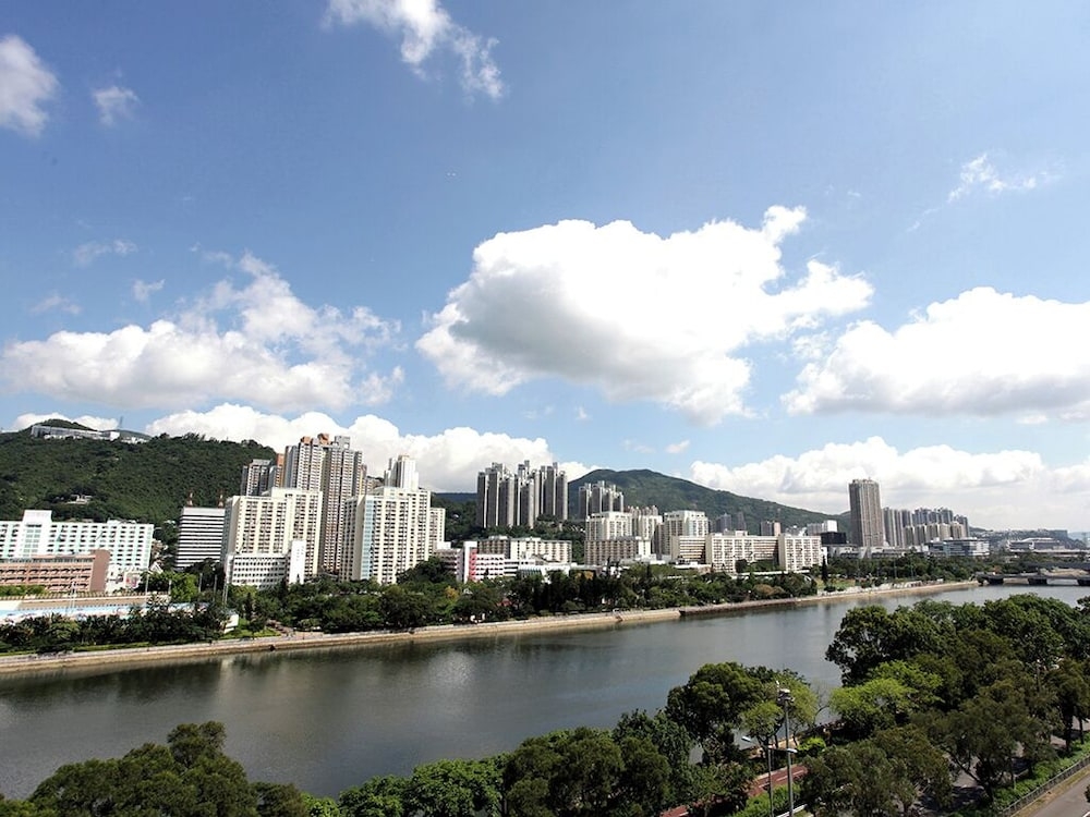 숙박 시설에서 보는 시내 전망