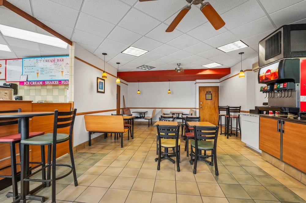 숙박 시설 내 편의 시설/서비스