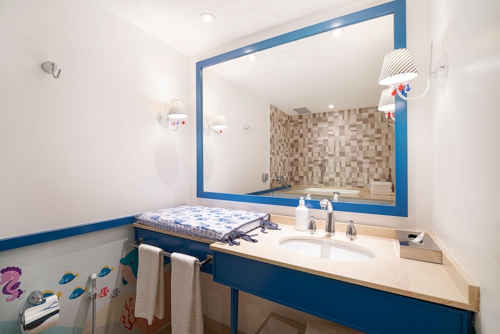 숙박 시설 내 편의 시설/서비스