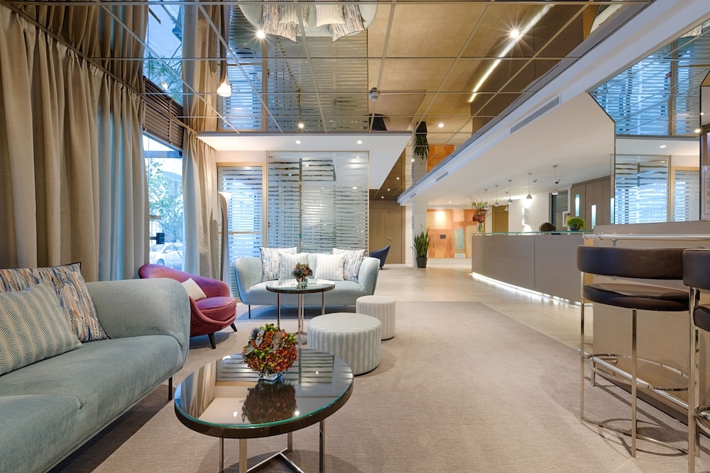 로비 좌석 공간