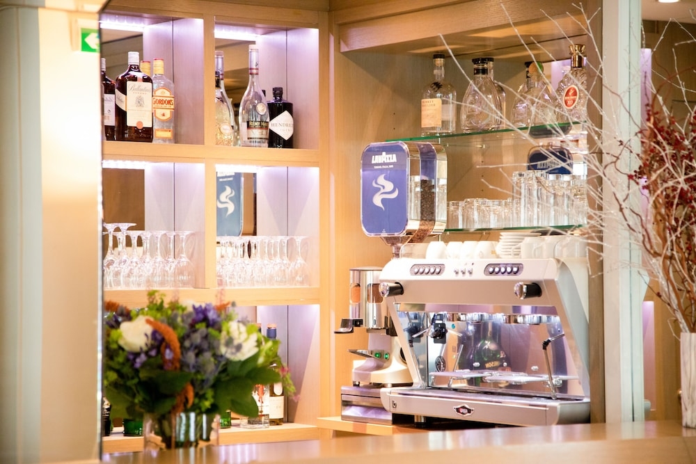 바(숙박 시설 내)