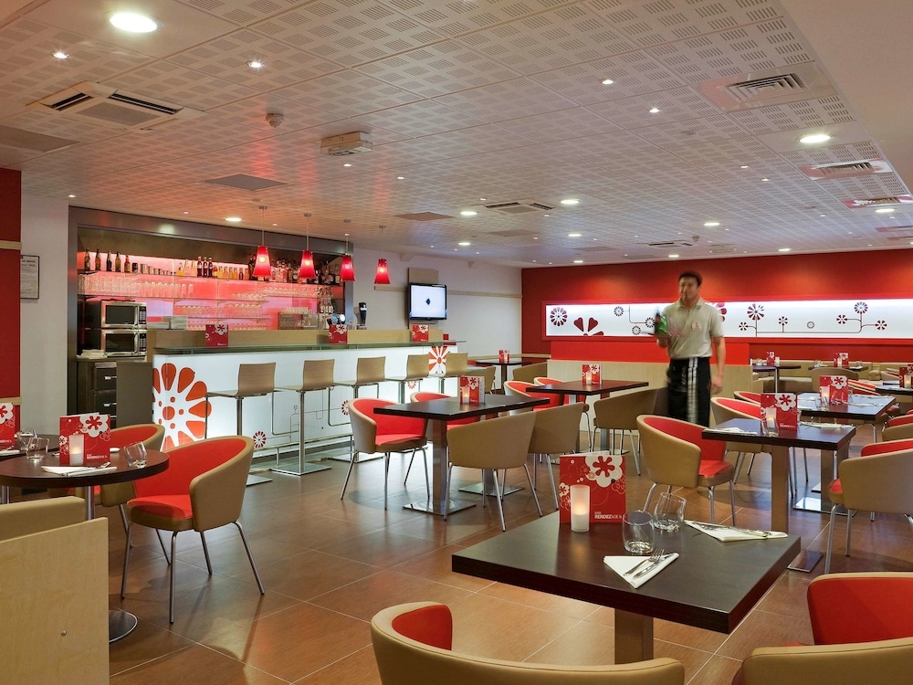 바(숙박 시설 내)