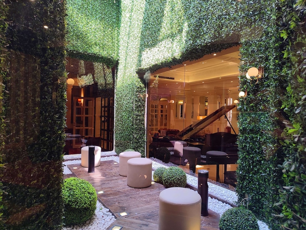 숙박 시설 내 편의 시설/서비스