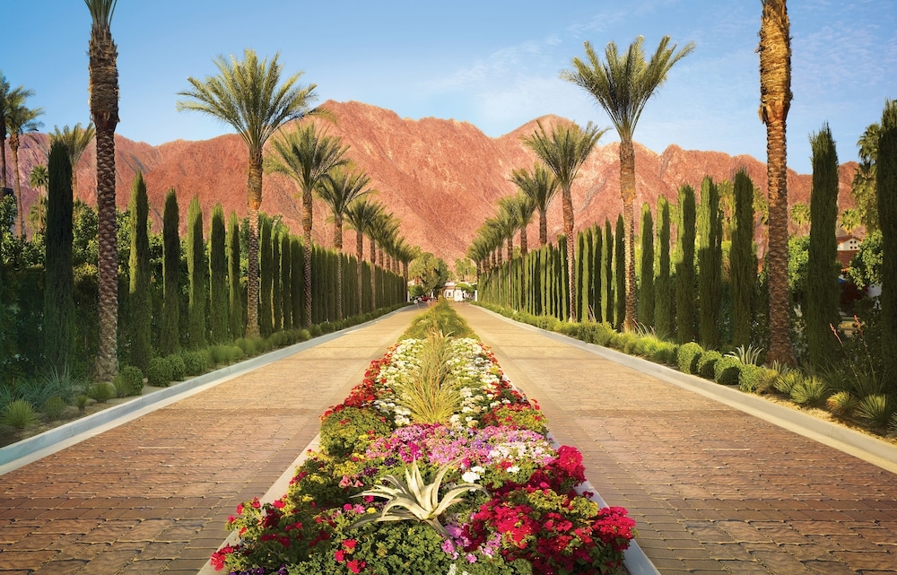 숙박 시설 구내