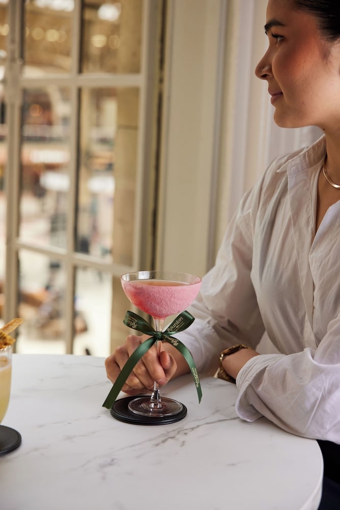 바(숙박 시설 내)