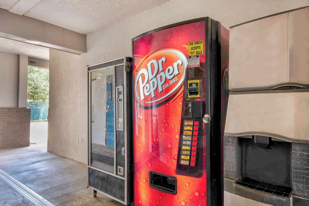 숙박 시설 내 편의 시설/서비스