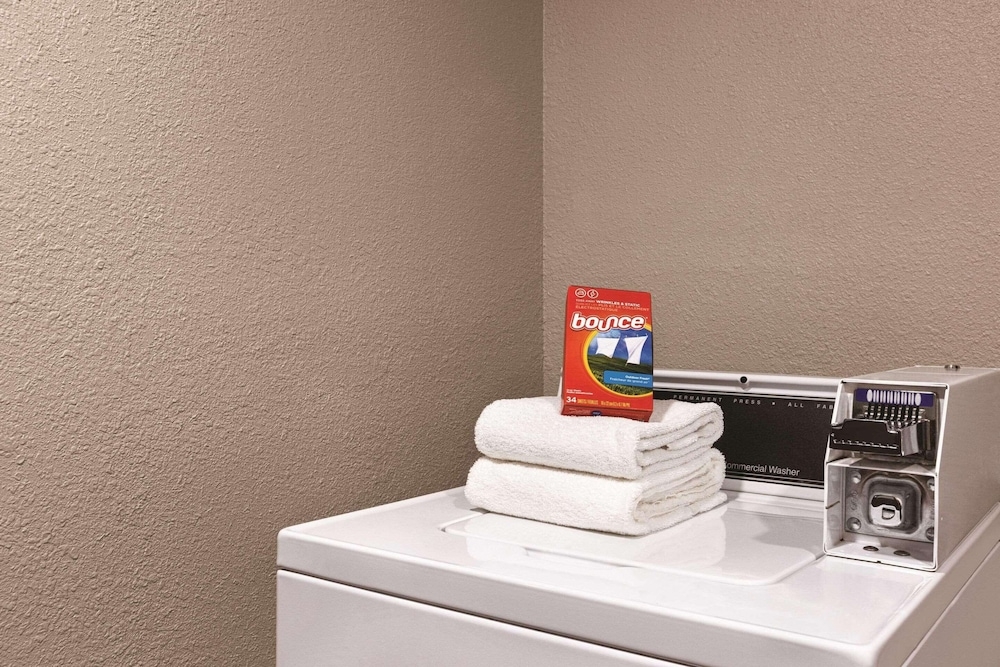 숙박 시설 내 편의 시설/서비스