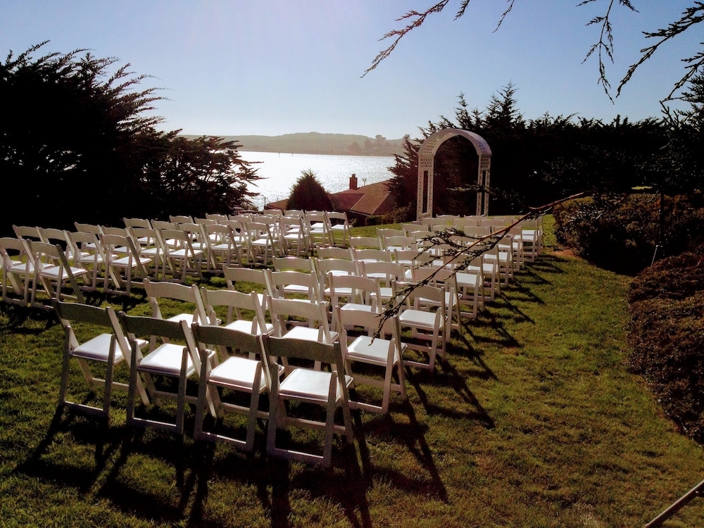 숙박 시설 내 편의 시설/서비스