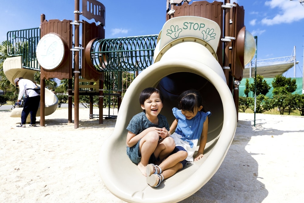 어린이 놀이 공간 - 야외