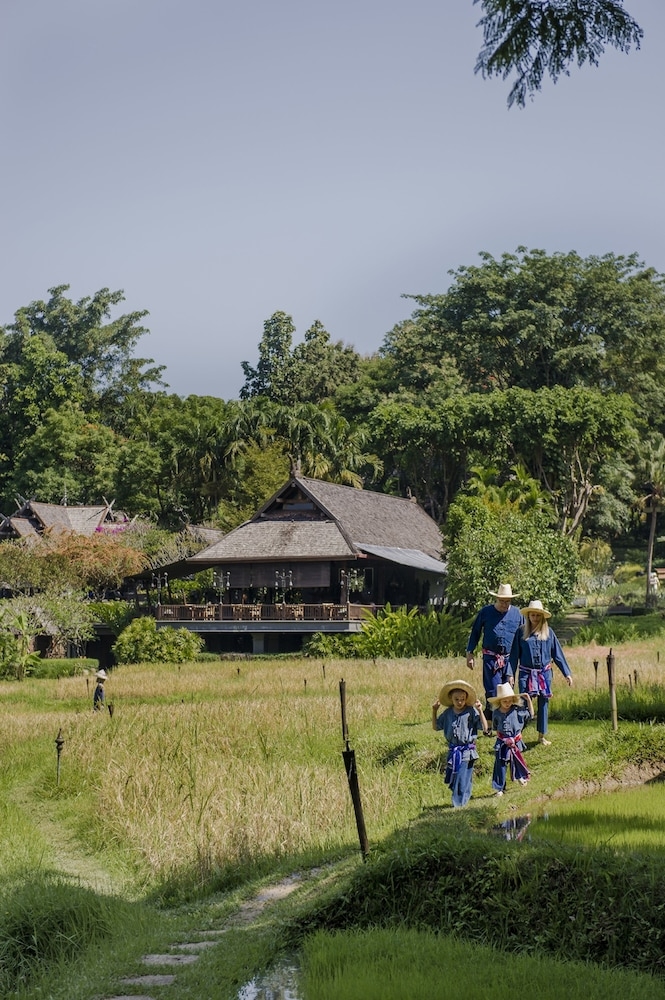 숙박 시설 구내