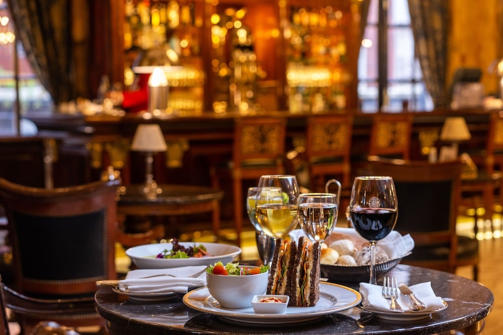 바(숙박 시설 내)