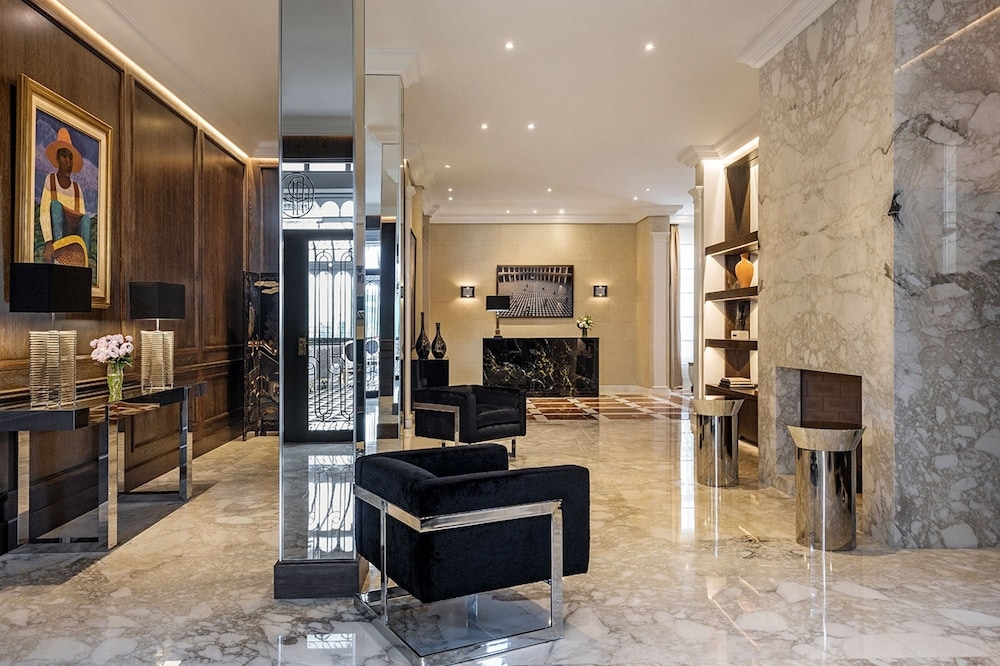 로비 좌석 공간