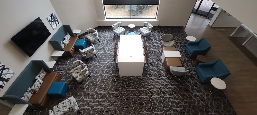 로비 좌석 공간