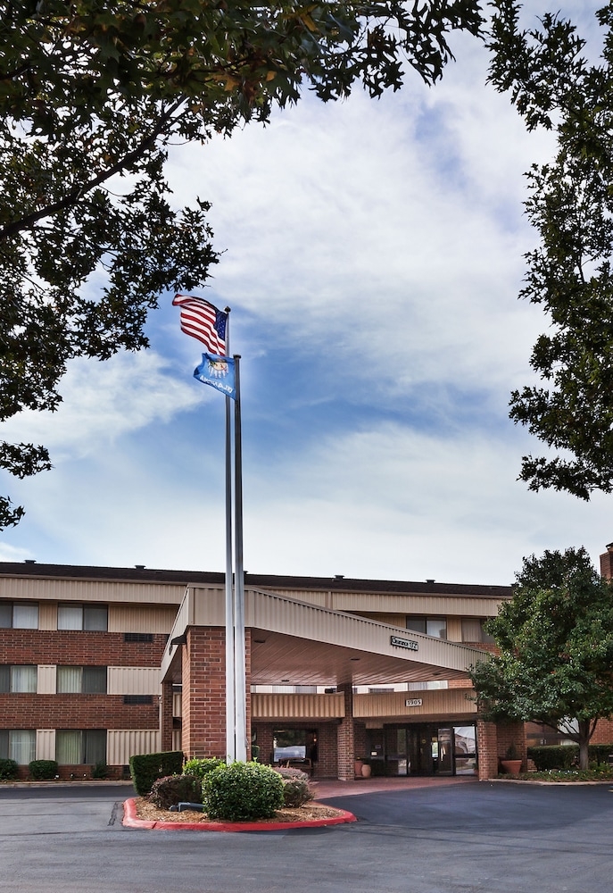 숙박 시설 정면