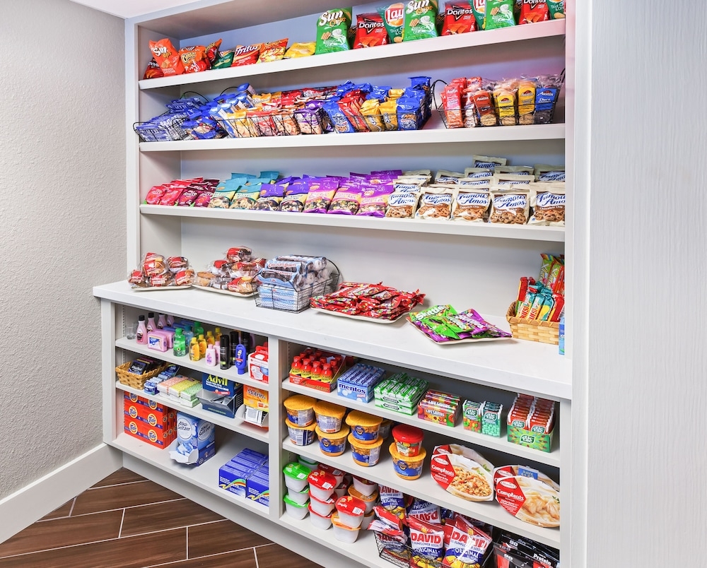 숙박 시설 내 편의 시설/서비스