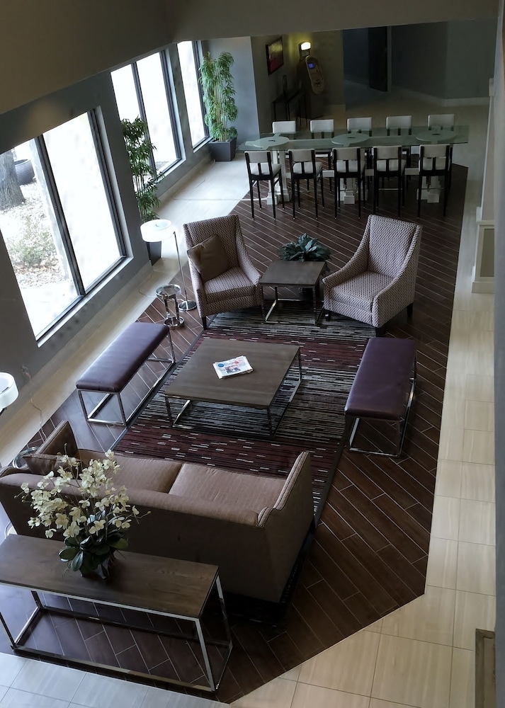 로비 좌석 공간