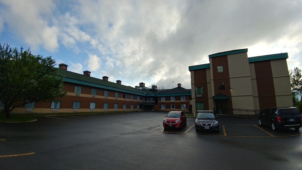 숙박 시설 구내