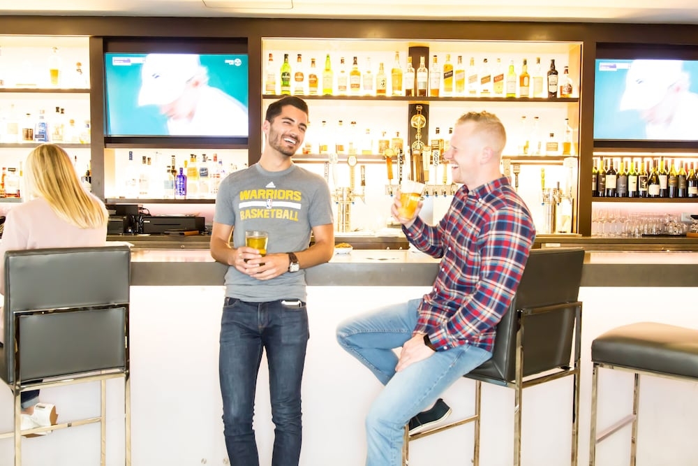 바(숙박 시설 내)