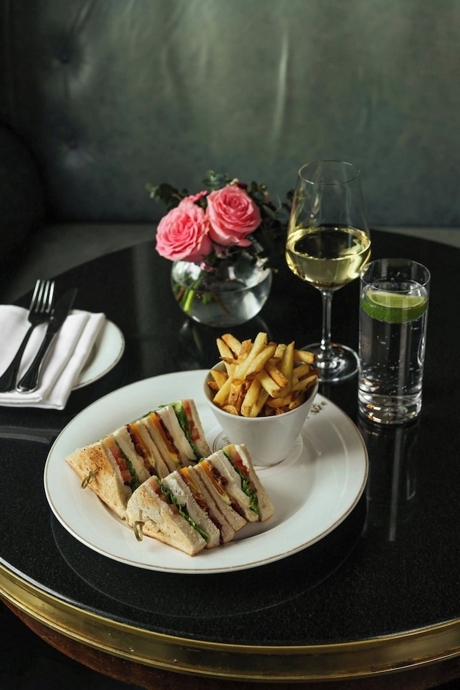 바(숙박 시설 내)