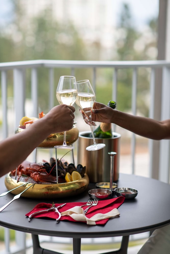 객실 내 식사 공간