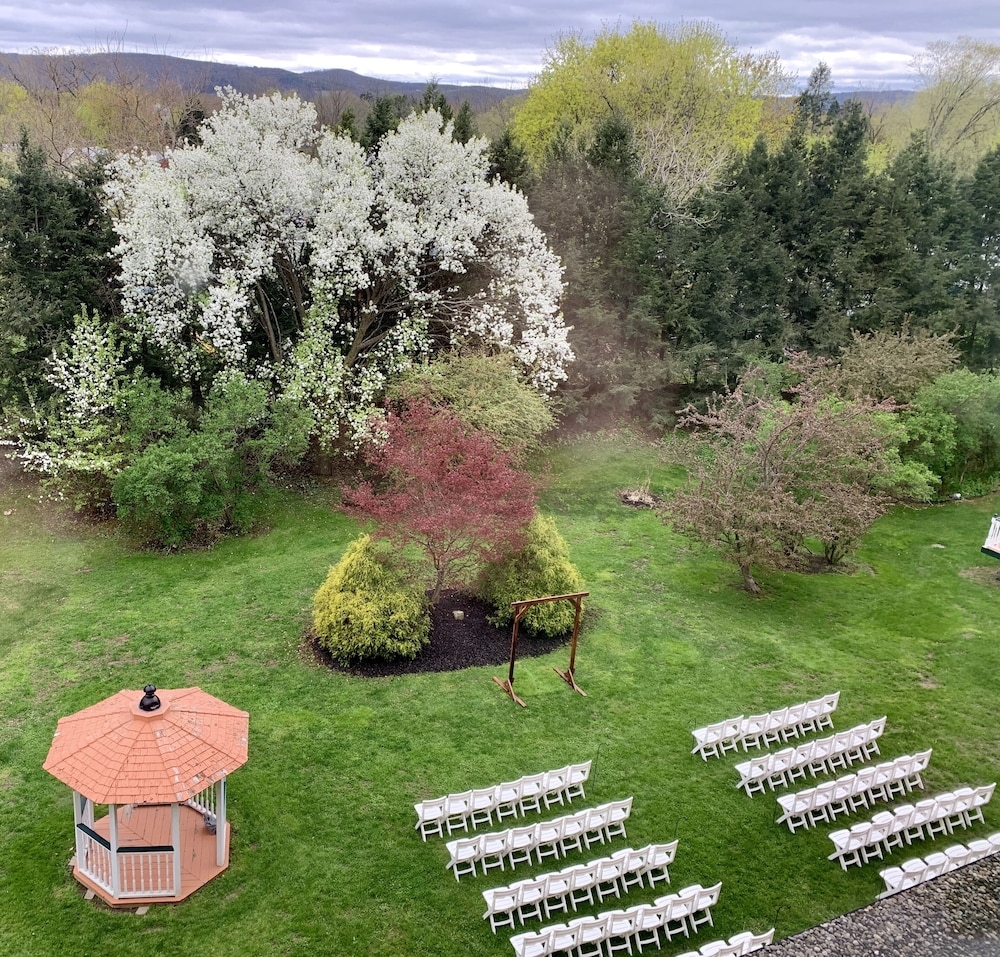 야외 결혼식 공간