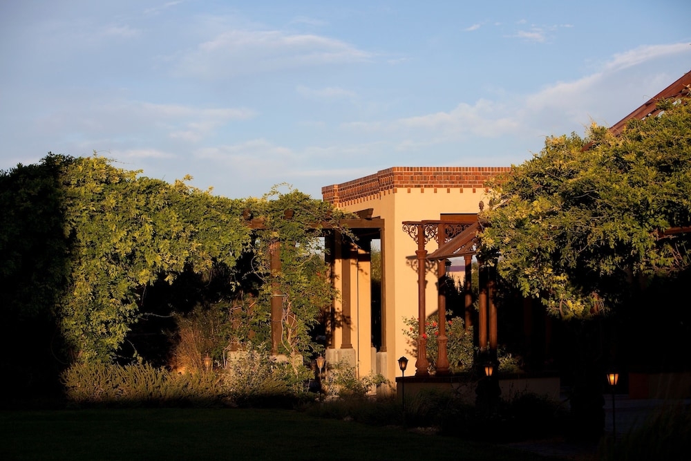 숙박 시설의 전망