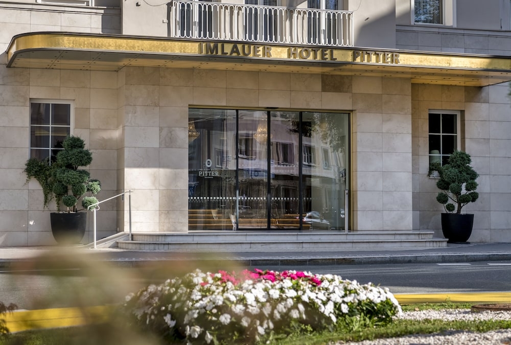 숙박 시설 정면