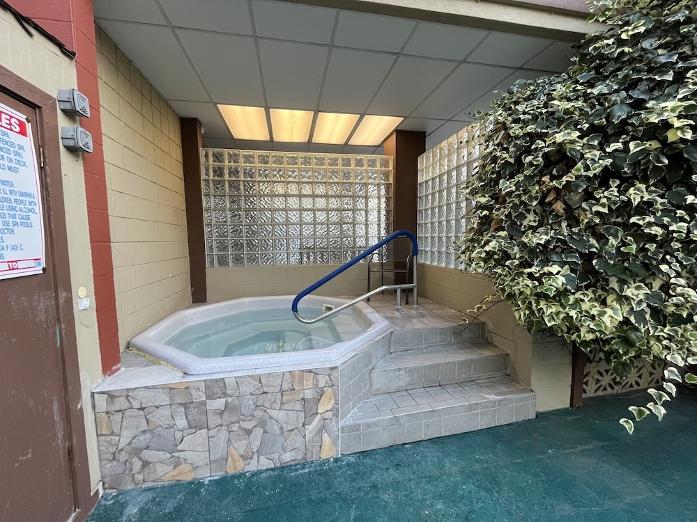 야외 스파 욕조