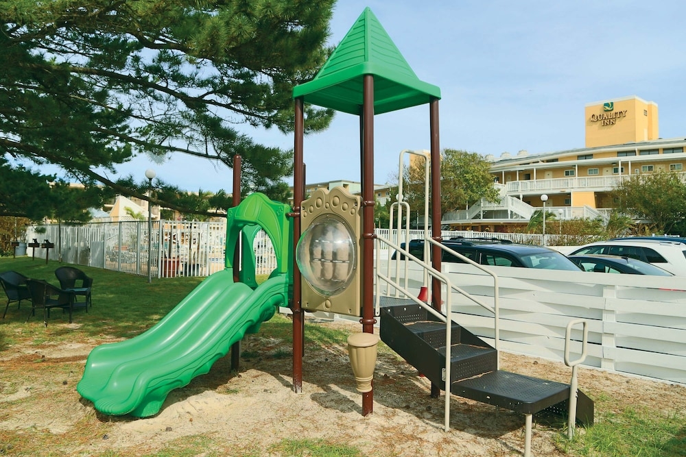 어린이 놀이 공간 - 야외