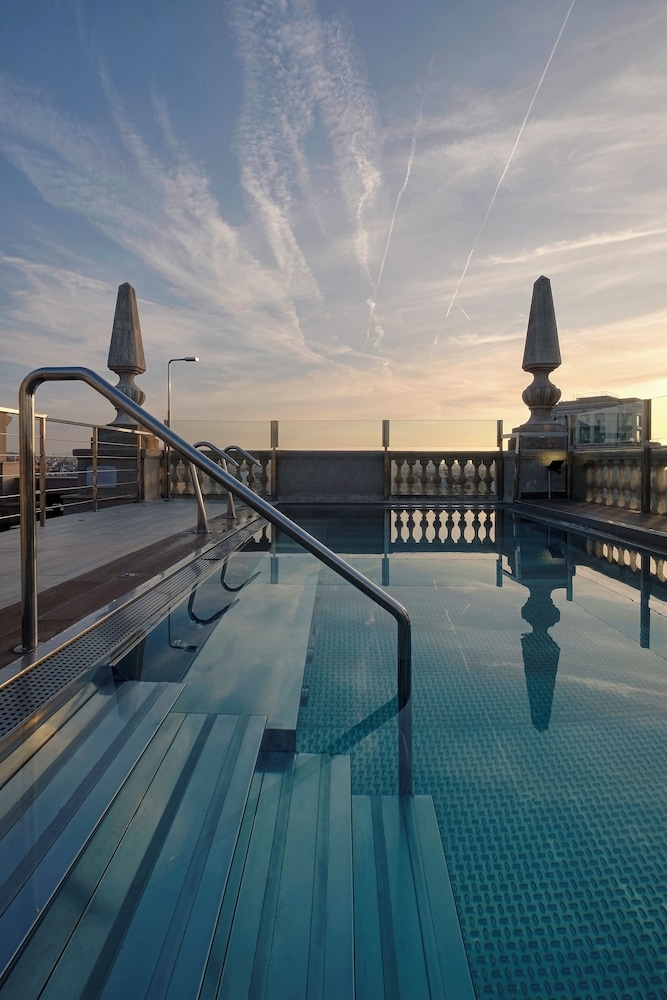 루프탑 수영장