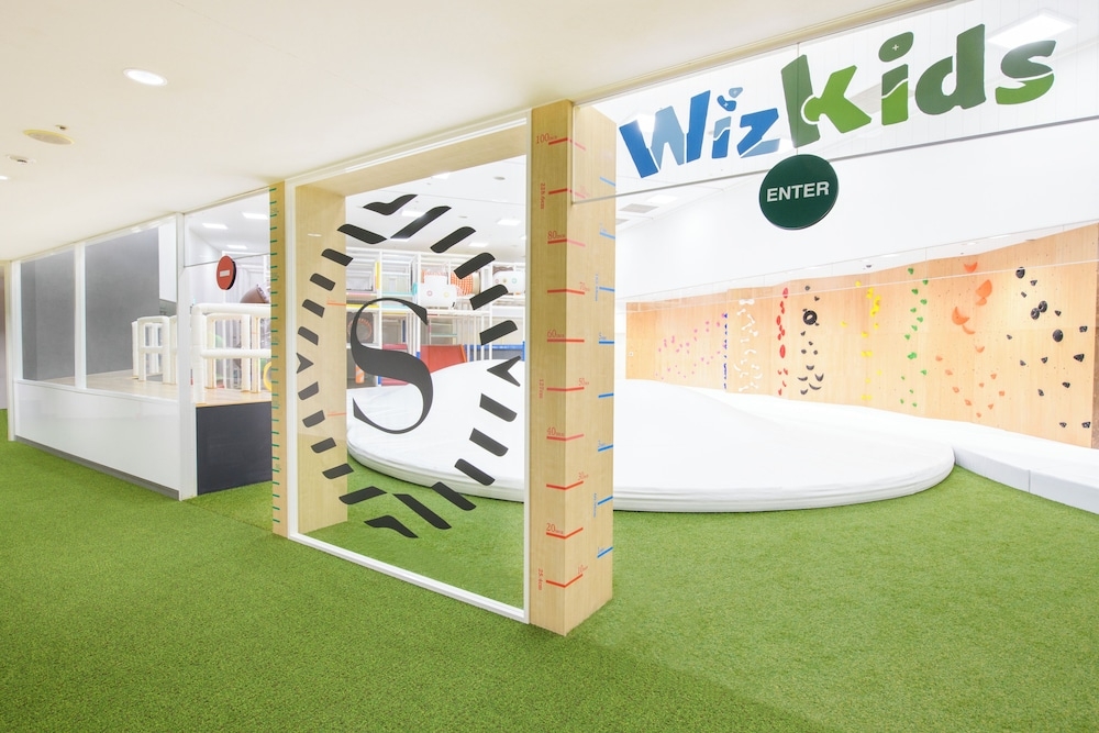 어린이 놀이 공간 - 실내