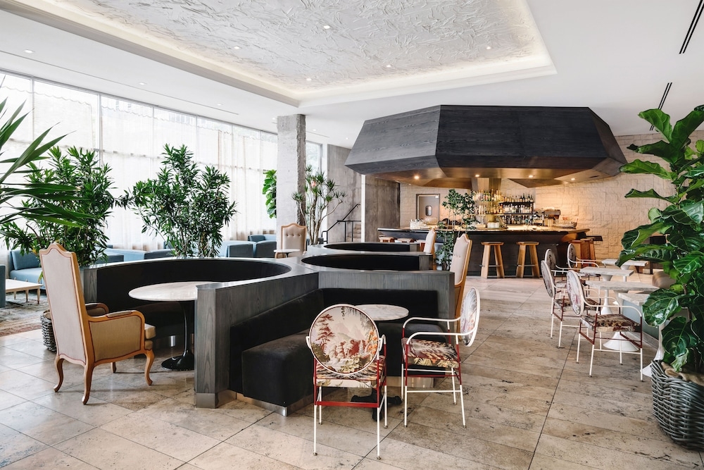 로비 좌석 공간