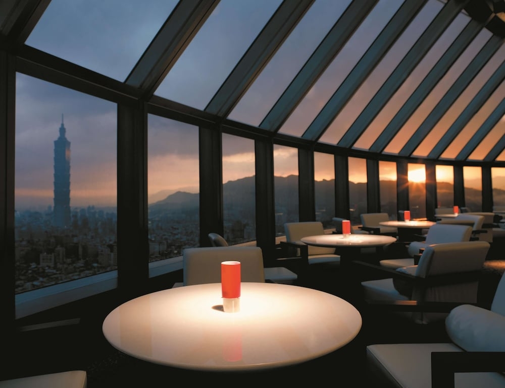 바(숙박 시설 내)